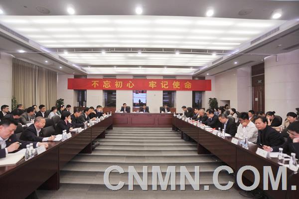 4月12日，湖南有色召开公司2019年宣传思想文化工作会议，会议总结了2018年宣传思想文化工作，部署了2019年任务，表彰了宣传思想文化工作先进集体、优秀个人和优秀作品。